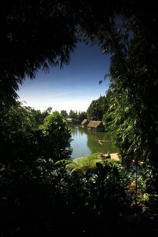 Kampung Sampireun Resort & Spa Garut Εξωτερικό φωτογραφία